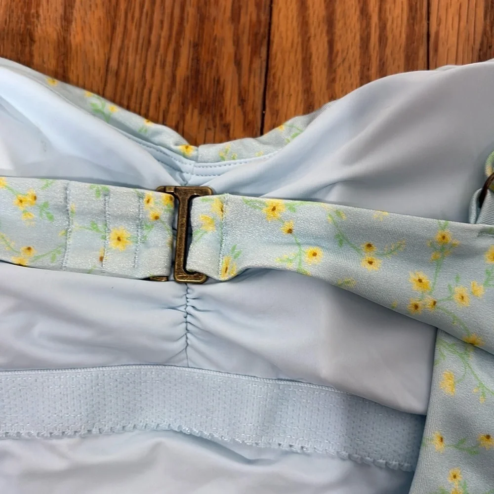 Andie‎ The Nadi One Piece Swimsuit Blue Powder Ditsy Floral size S NWT